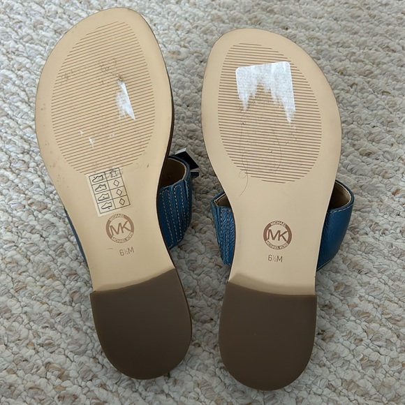 Blue Michael Kors sandals NEW without tags - Picture 4 of 4